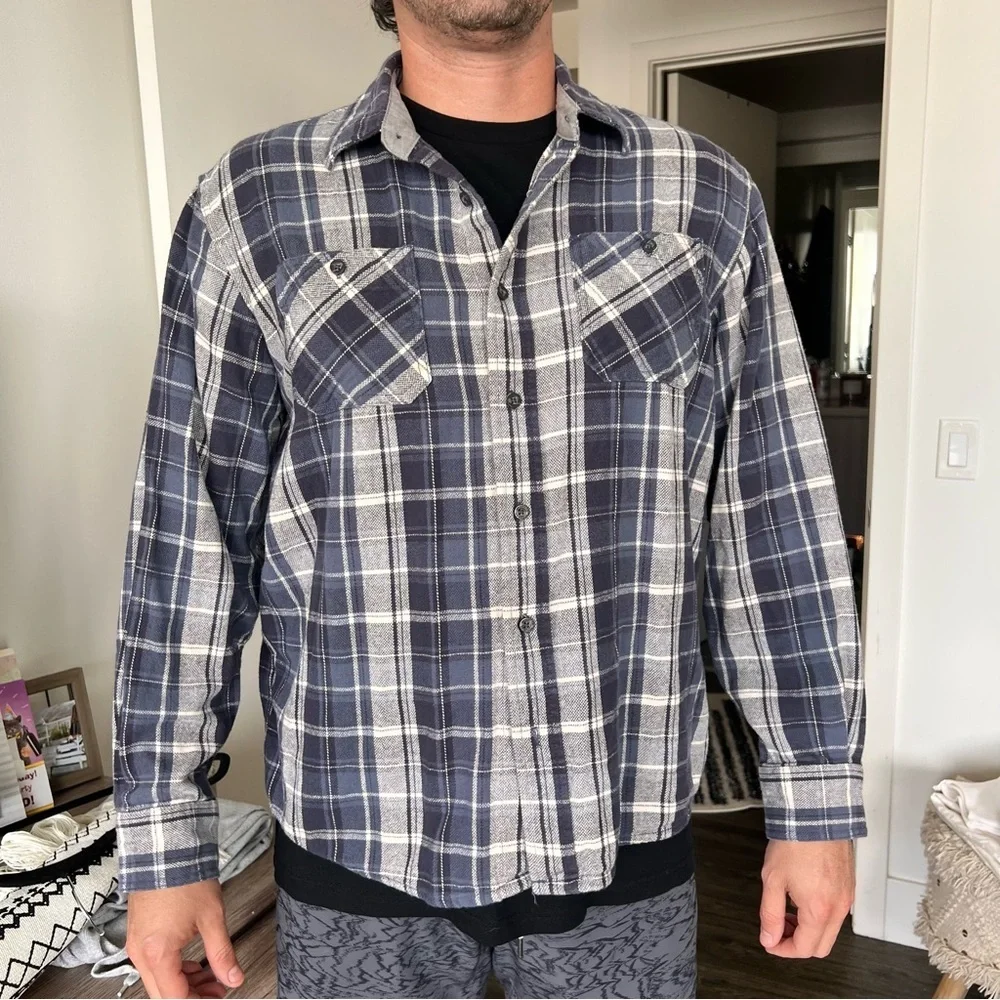 Wrangler Men’s Flannel- L
